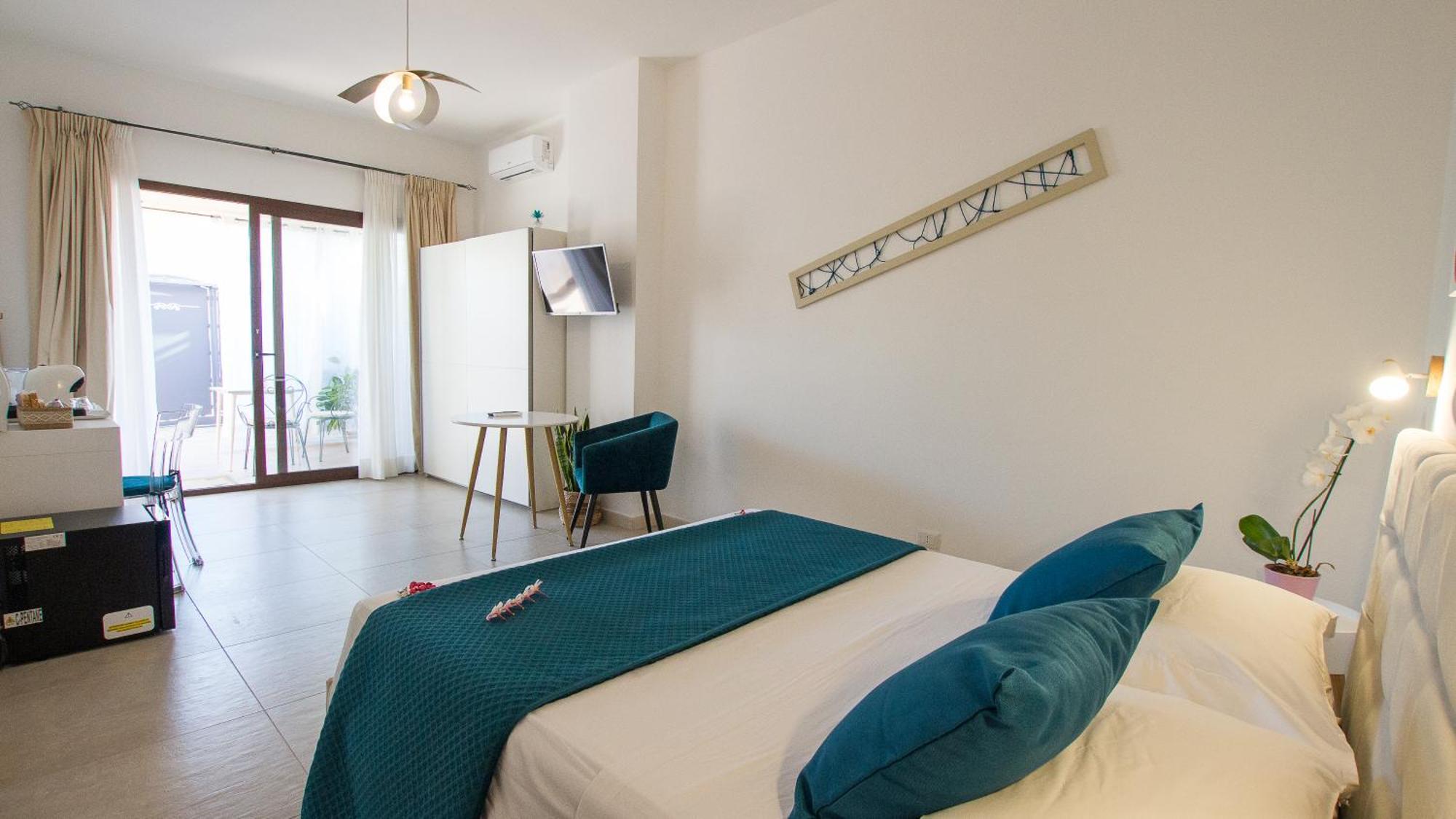 B&B Jolie Suite วิลลัสซีมีอุส ภายนอก รูปภาพ
