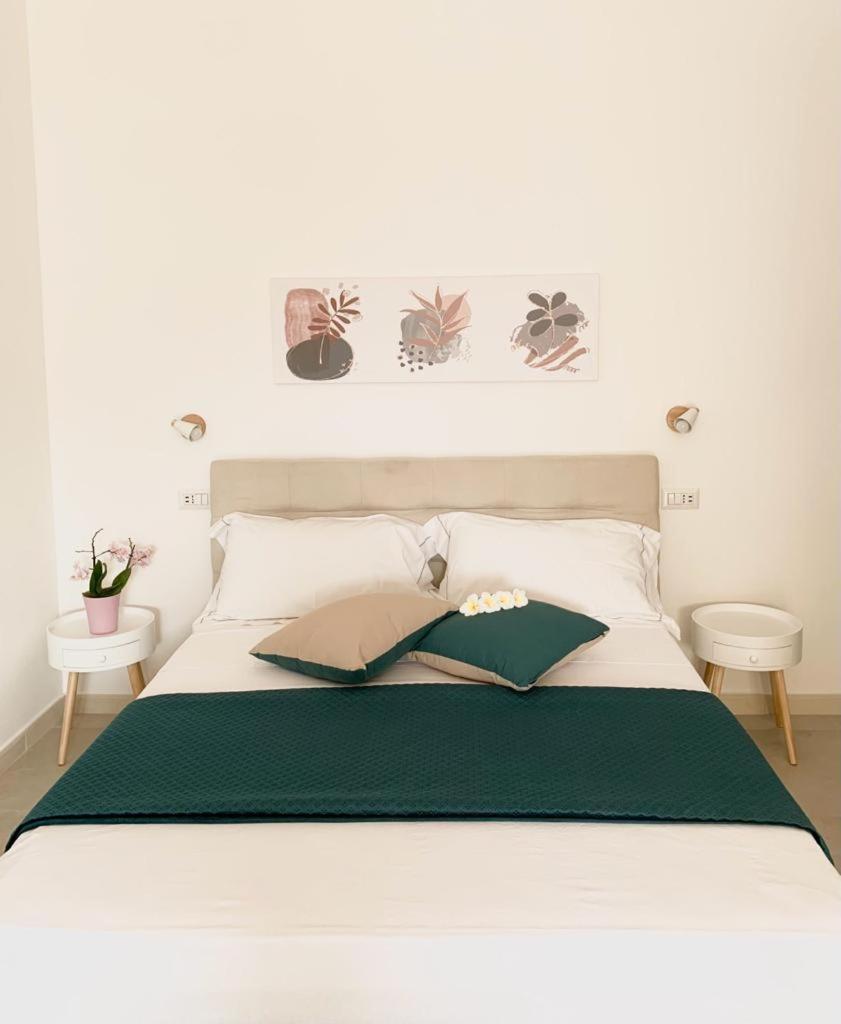 B&B Jolie Suite วิลลัสซีมีอุส ภายนอก รูปภาพ